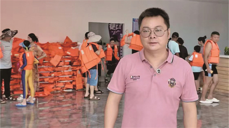 返鄉(xiāng)創(chuàng)業(yè)者王炳賢 打造“家門口”的驚險與刺激”