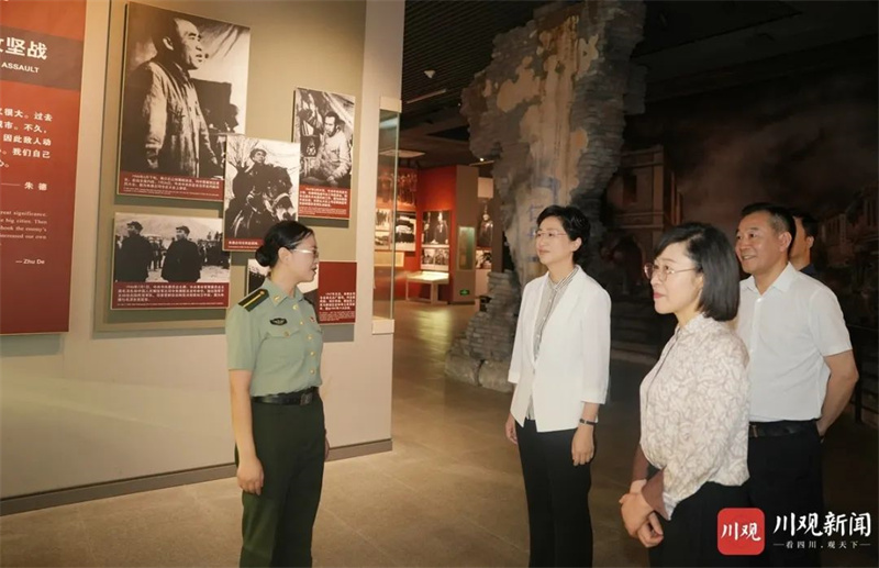 施小琳在南充巴中调研时强调：保持定力鼓足干劲攻坚克难，推动经济持续向好动能加快汇聚民生不断改善