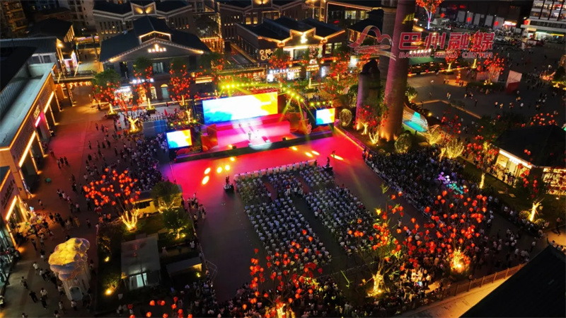 厂房还在，热闹回来了”