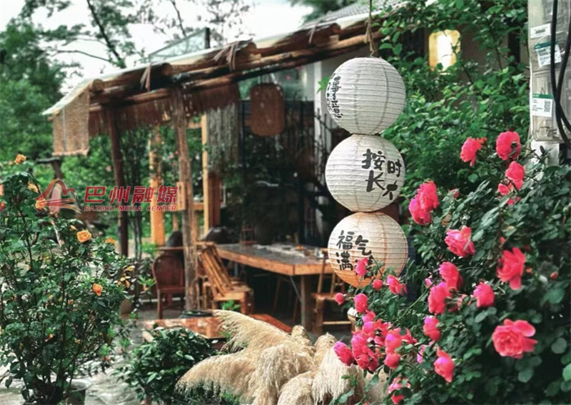 凡素小院：一座农家院的乡土情怀与文旅新生”