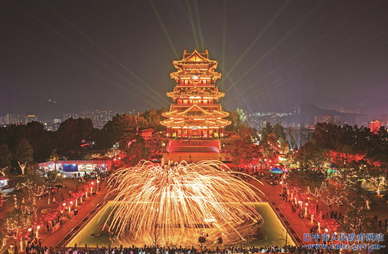 南龛山飞霞阁全新开放”